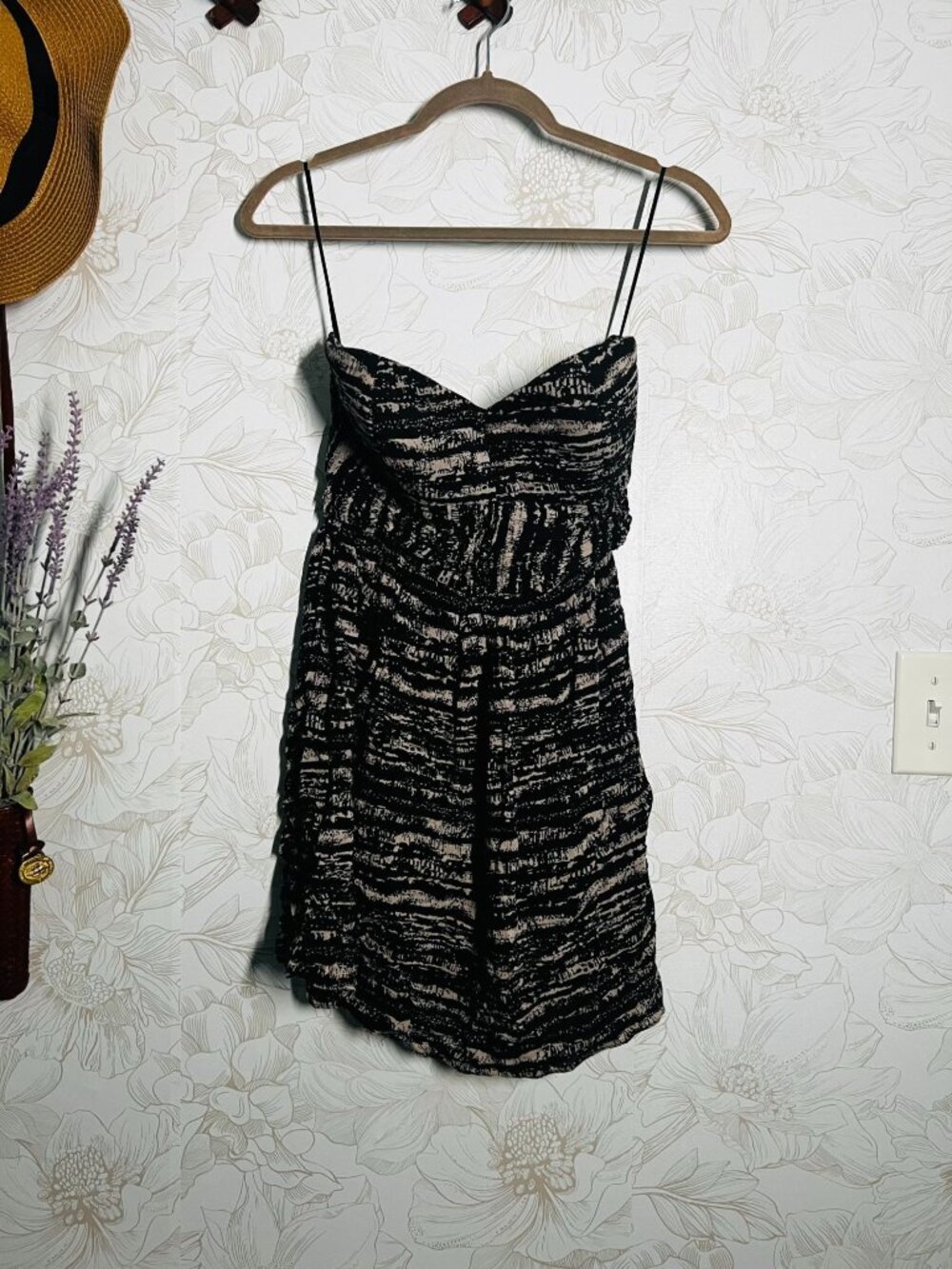 Imaginary Voyage Black & Beige Abstract Print Y2K Mini Dress Smocked Bodice Swee
